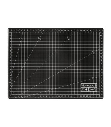 PLANCHA DE CORTE VANTAGE A4 NEGRA